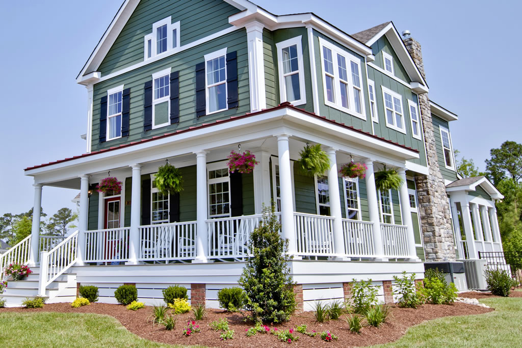 28 Of The Most Popular House Siding Colors