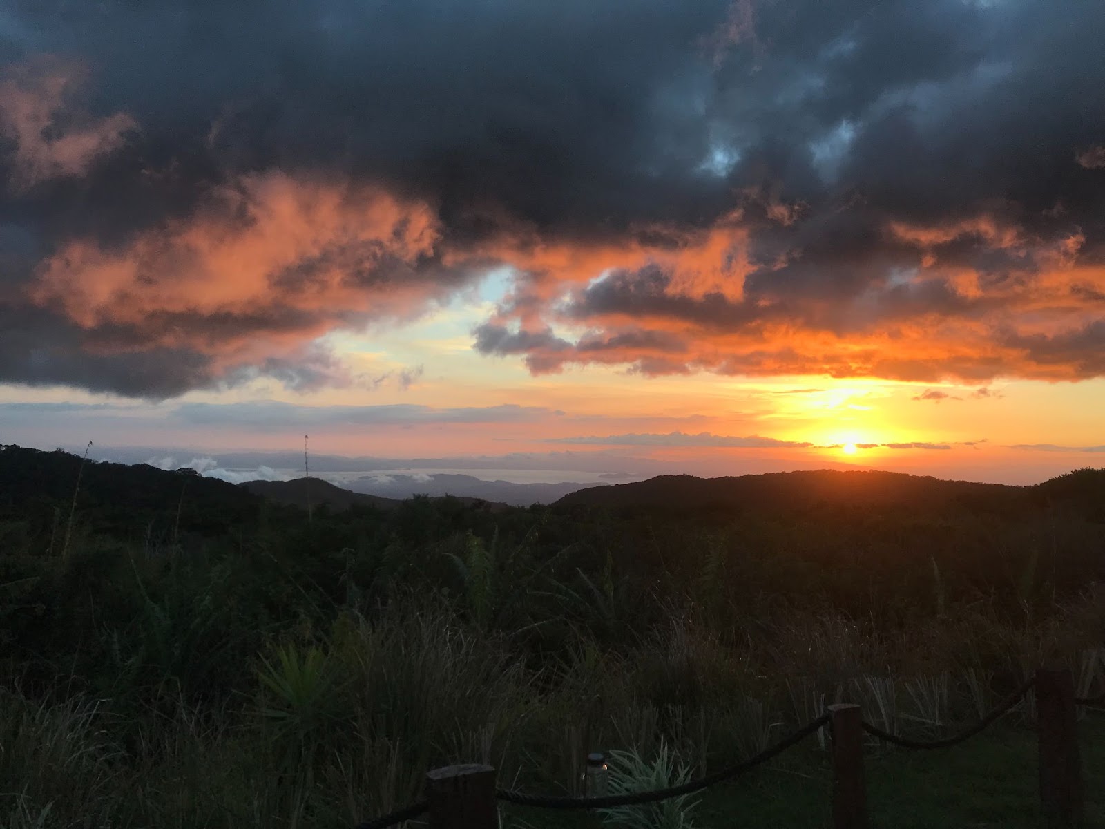 Monteverde expectacular sunsets