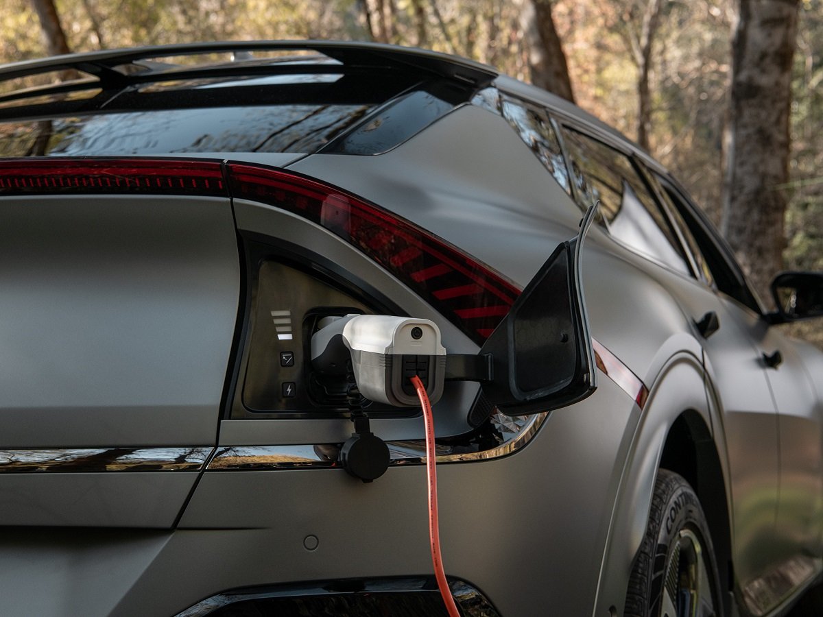 10 Reasons Why Electric Vehicles Are Good for The Environment