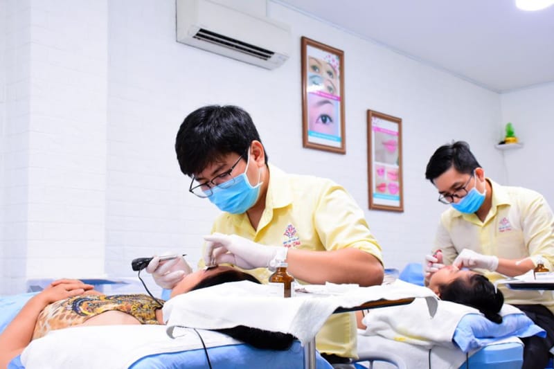 Thẩm Mỹ Việt Nam là địa chỉ phun môi chất lượng rất đáng để thử