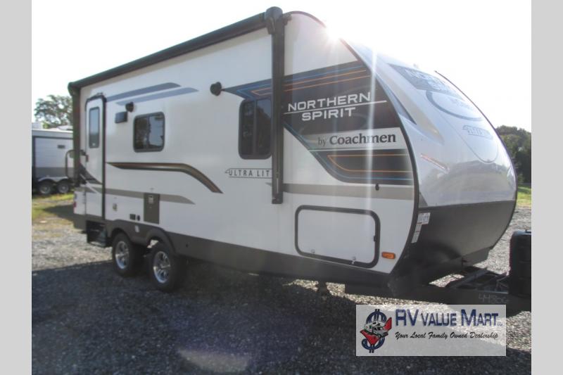 Find more deals on lightweight, travel trailers at RV Value Mart today.