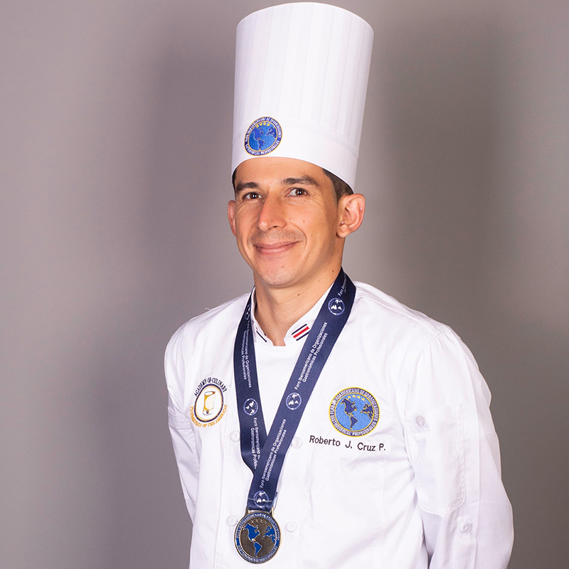 Chef Roberto Cruz