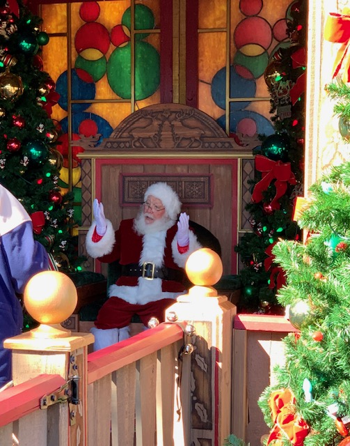 Santa at Disney Springs