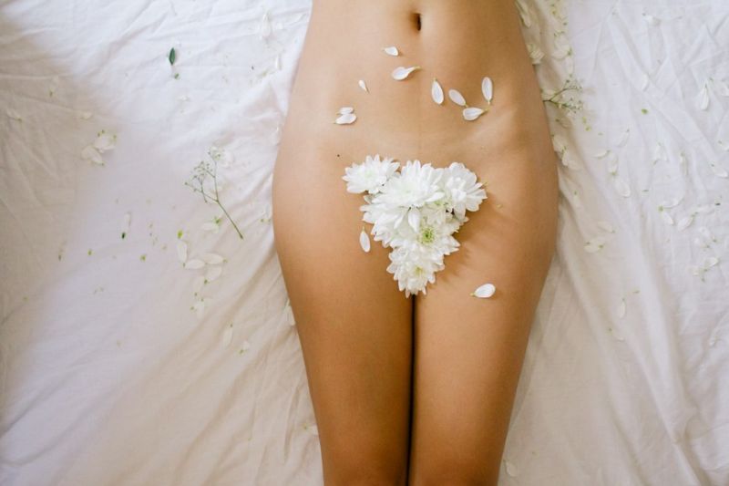 Mắc bệnh phụ khoa chỉ vì chị em muốn giữ chồng bằng "mỹ phẩm cho vùng kín" - dr eva