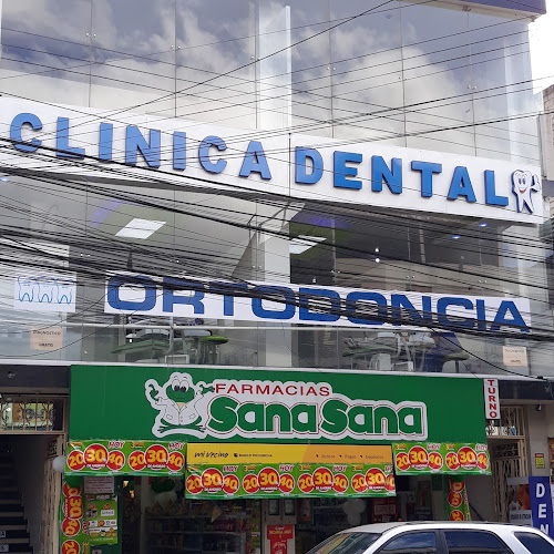Opiniones de Faramacias Sana Sana en Quito - Farmacia