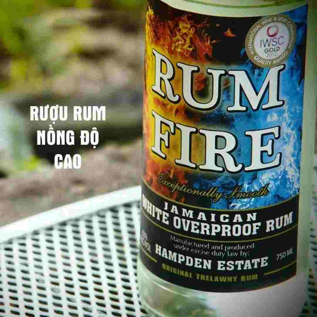 Pha Chế Rượu Rum Tận Hưởng Vị Ngọt Ngào Từ Công Việc Thủ Công