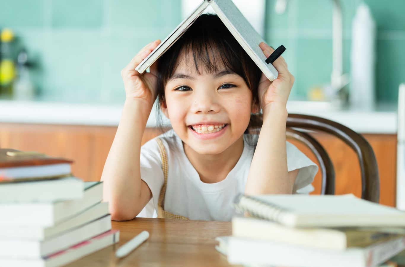 Trẻ học ngữ pháp tiếng Anh lớp 2