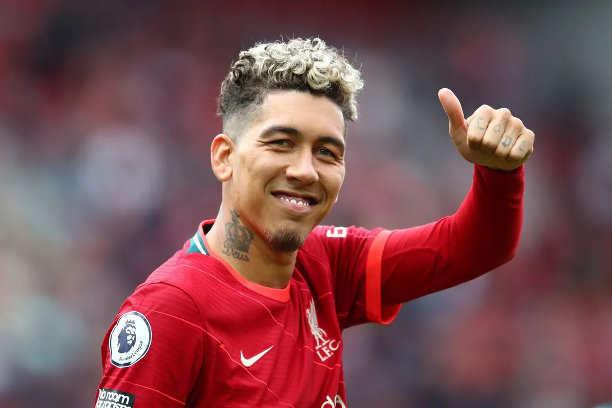 Roberto Firmino Barbosa de Oliveira is a Brazilian professional footballer who was born on October 2, 1991. He plays forward or attacking midfielder for Liverpool in the Premier League