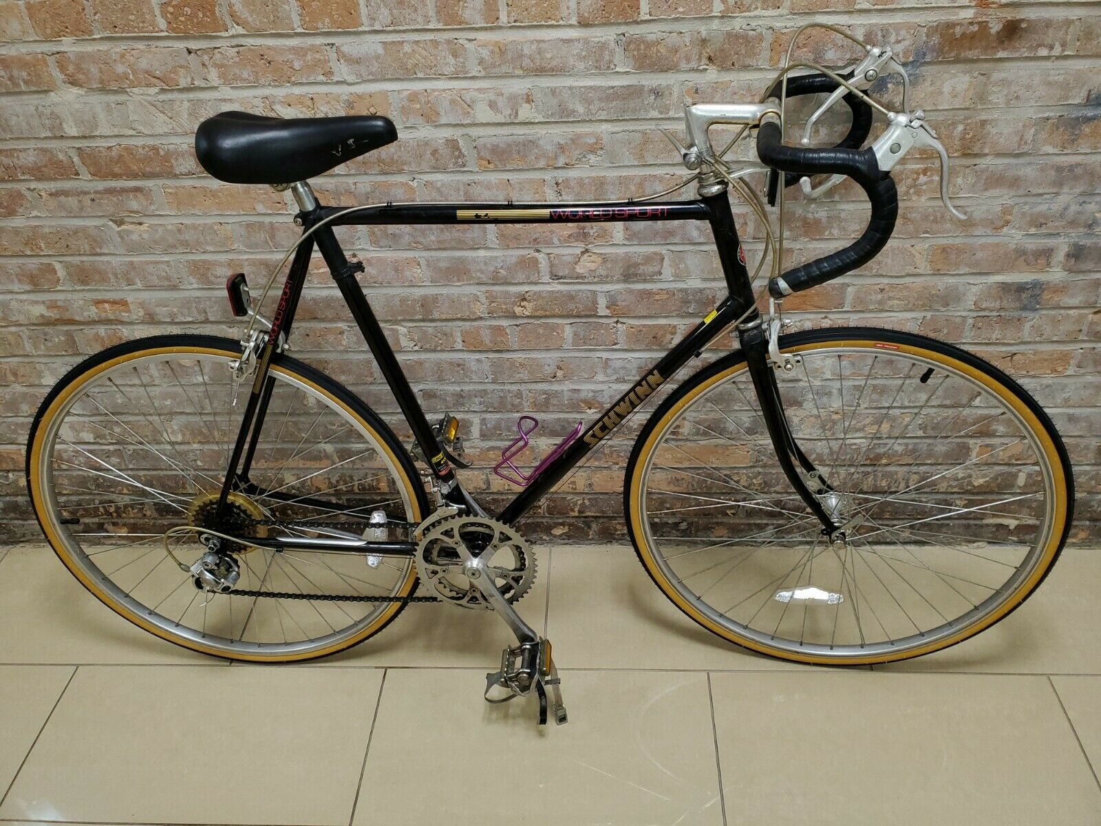 Schwinn 1987 World Sport Vintage Road Bike - 25" Frame New ...