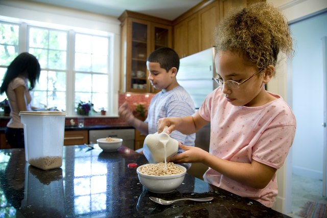 How Much Calories Should A 13-Year-Old Eat To Lose Weight