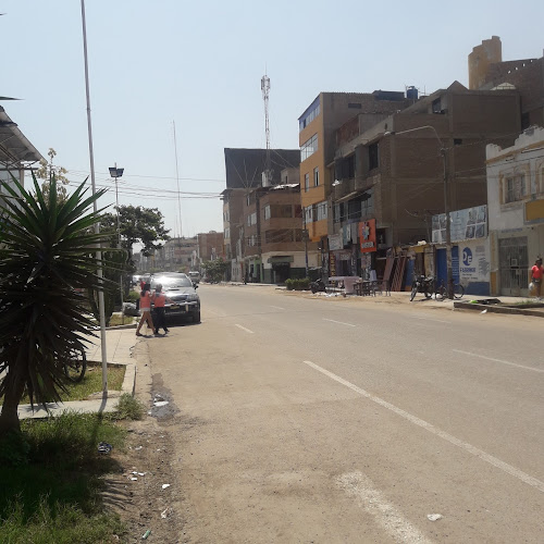 av pedro ruiz, chiclayo lambayeque, Perú