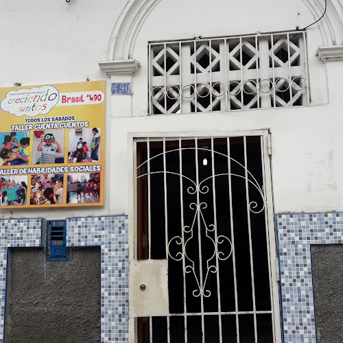 CRECIENDO JUNTOS, Centro de Atencion psicologica - Médico