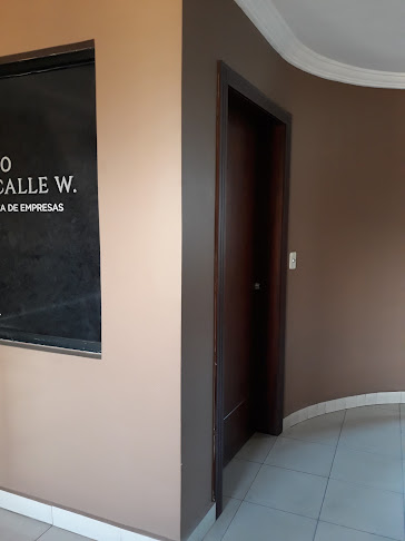 Opiniones de Dr. Cristian Calle W. en Cuenca - Abogado