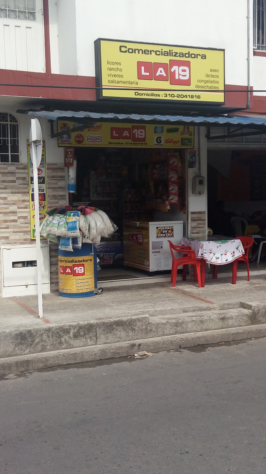 Comercializadora La 19