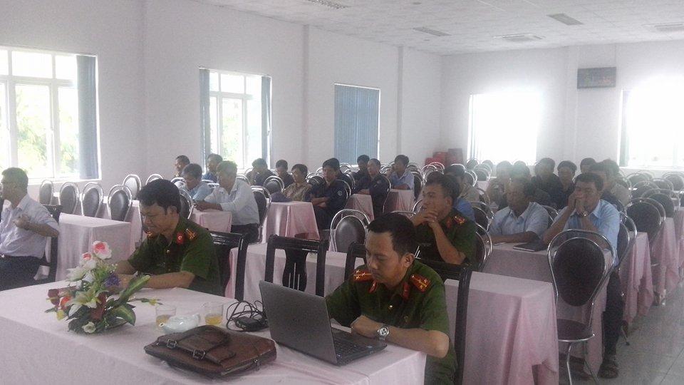 Description: E:CÔNG TÁC KIỂM TRAtâp huấn CNCHhình tập huấn ct cp đường13866579_862490707218569_1639987766_n.jpg