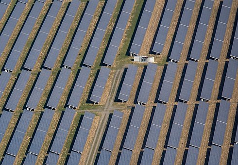 Cari Panel Surya Berkualitas Tinggi untuk Proyek Anda