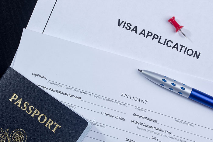 Cách xin visa Mỹ online - Chuẩn bị các loại giấy tờ tùy thân cần thiết