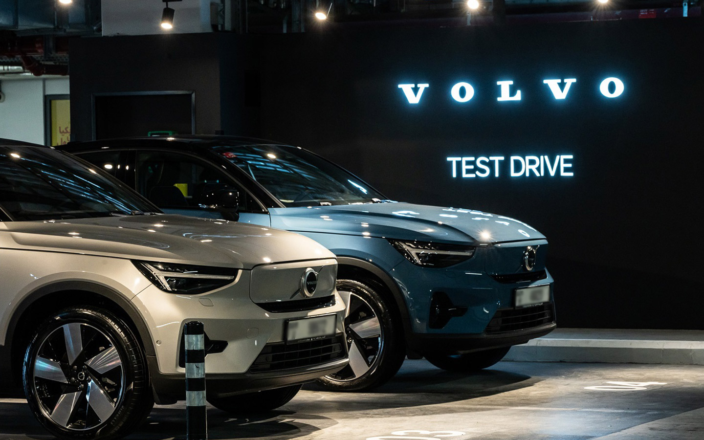 2022 volvo c40 recharge in the uae