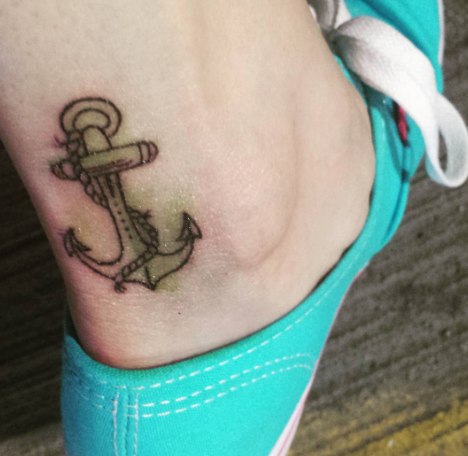 Green Marker Anchor Tattoo For Women
