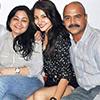 D:\Itishree@FBO\CELEB INFO\Anushka Sharma\IMG\Anushka-Sharma-with-her-family-freshboxoffice.jpg