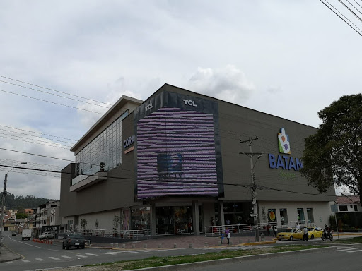 Centro Comercial El Batán, Piso: 1, Ave Remigio Crespo Toral S/N, Cuenca 010202, Ecuador
