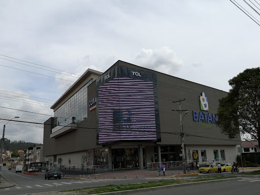 Centro Comercial El Batán, Ave Remigio Crespo Toral S/N, Cuenca 010202