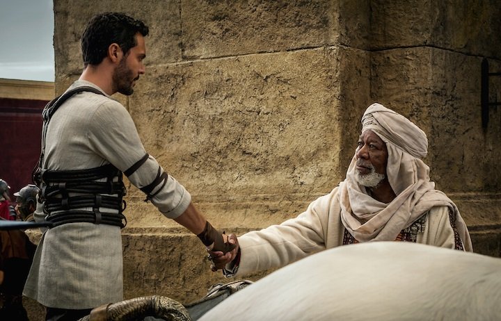 Jack Huston và Morgan Freeman trong bộ phim Ben Hur sắp ra mắt.