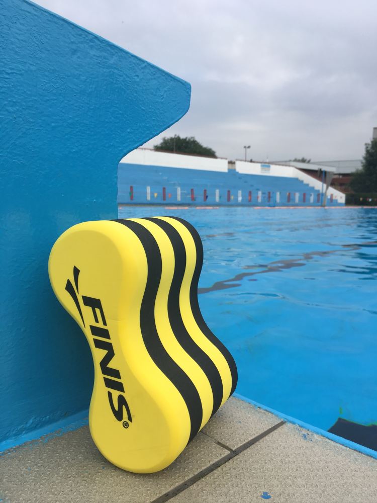 Pull buoys, plaquettes, planches et palmes pas cher Accessoires - Triathlon  et Natation par ProDuSport