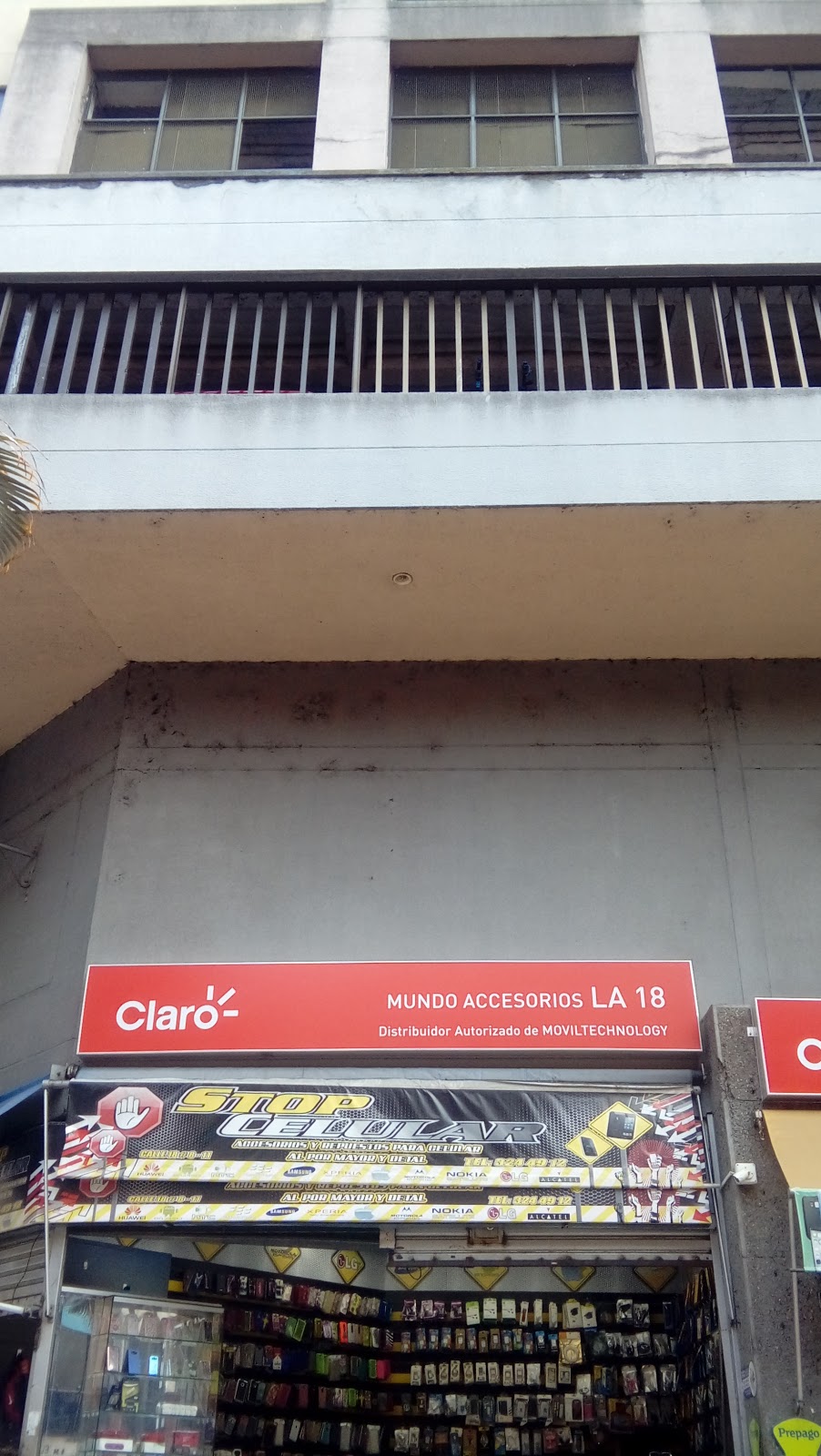 Mundo Accesorios La 18
