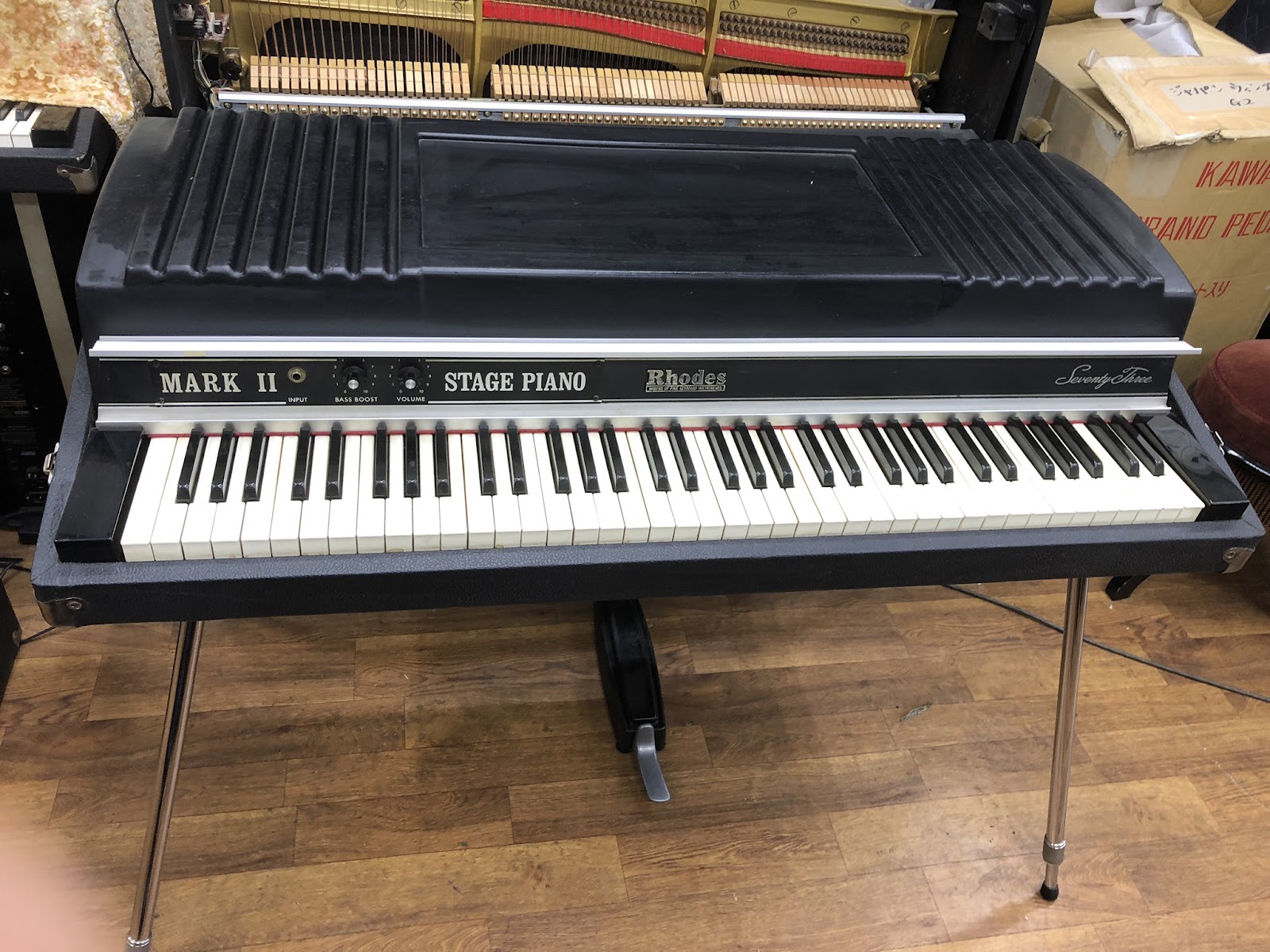 Rhodesローズピアノ88鍵 - 鍵盤楽器