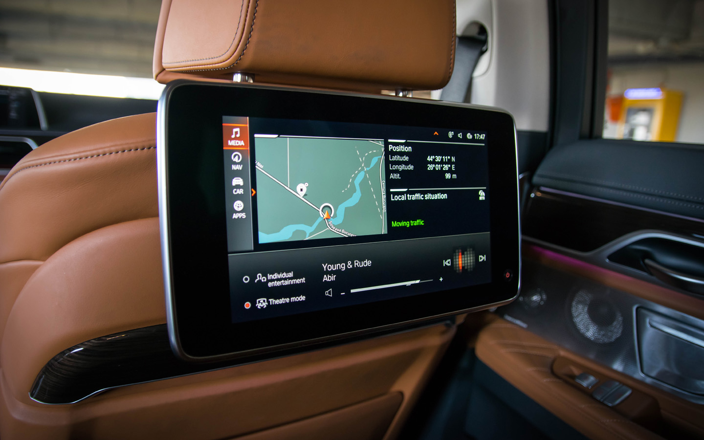 cars with the biggest screens