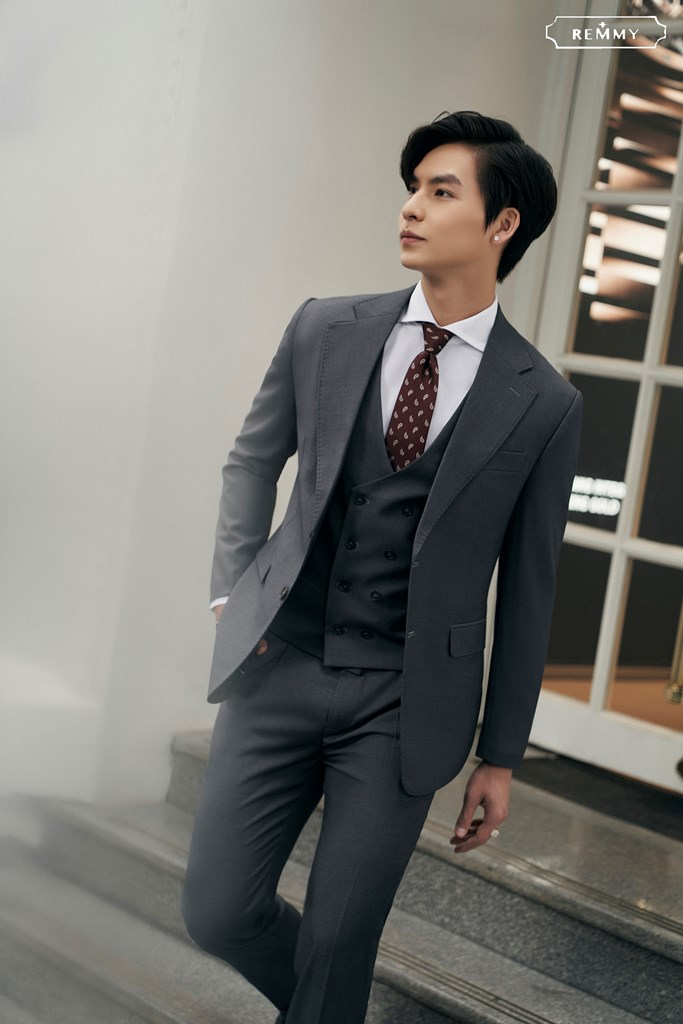 Mẫu vest ghi xanh xi măng ve cổ chữ K  Mẫu vest ghi xanh xi măng ve cổ chữ K