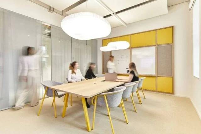 Desain ruang rapat