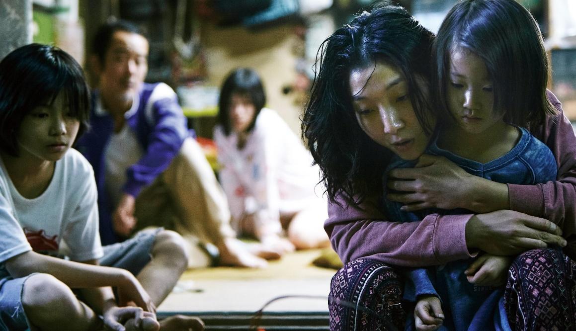 3. SHOPLIFTERS 04