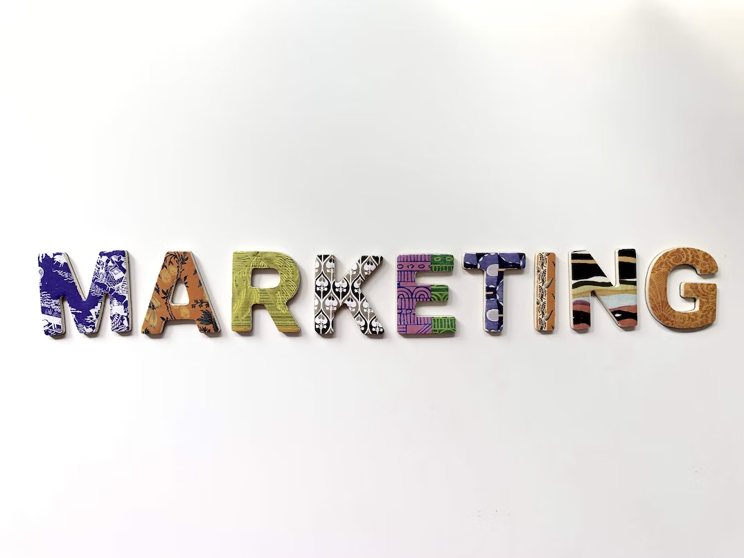 How To Get Into The World Of Digital Marketing?