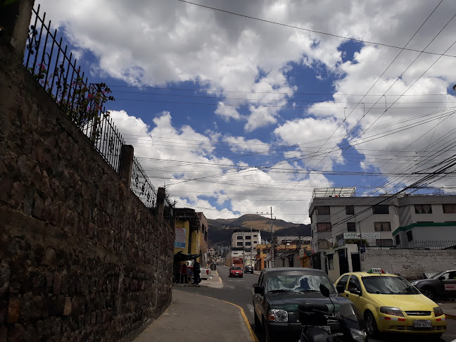 Opiniones de Escuela Paulo VI en Quito - Escuela