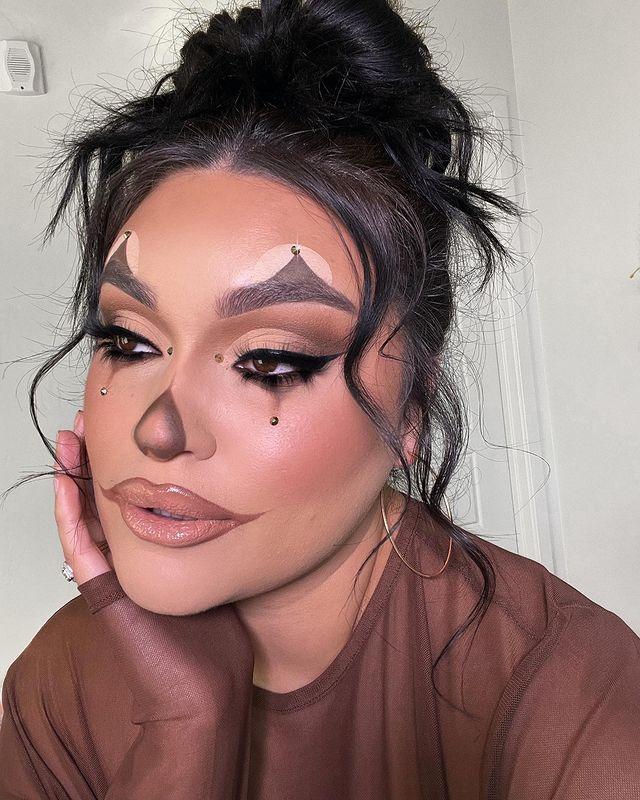 Bronze Clown Makeup
