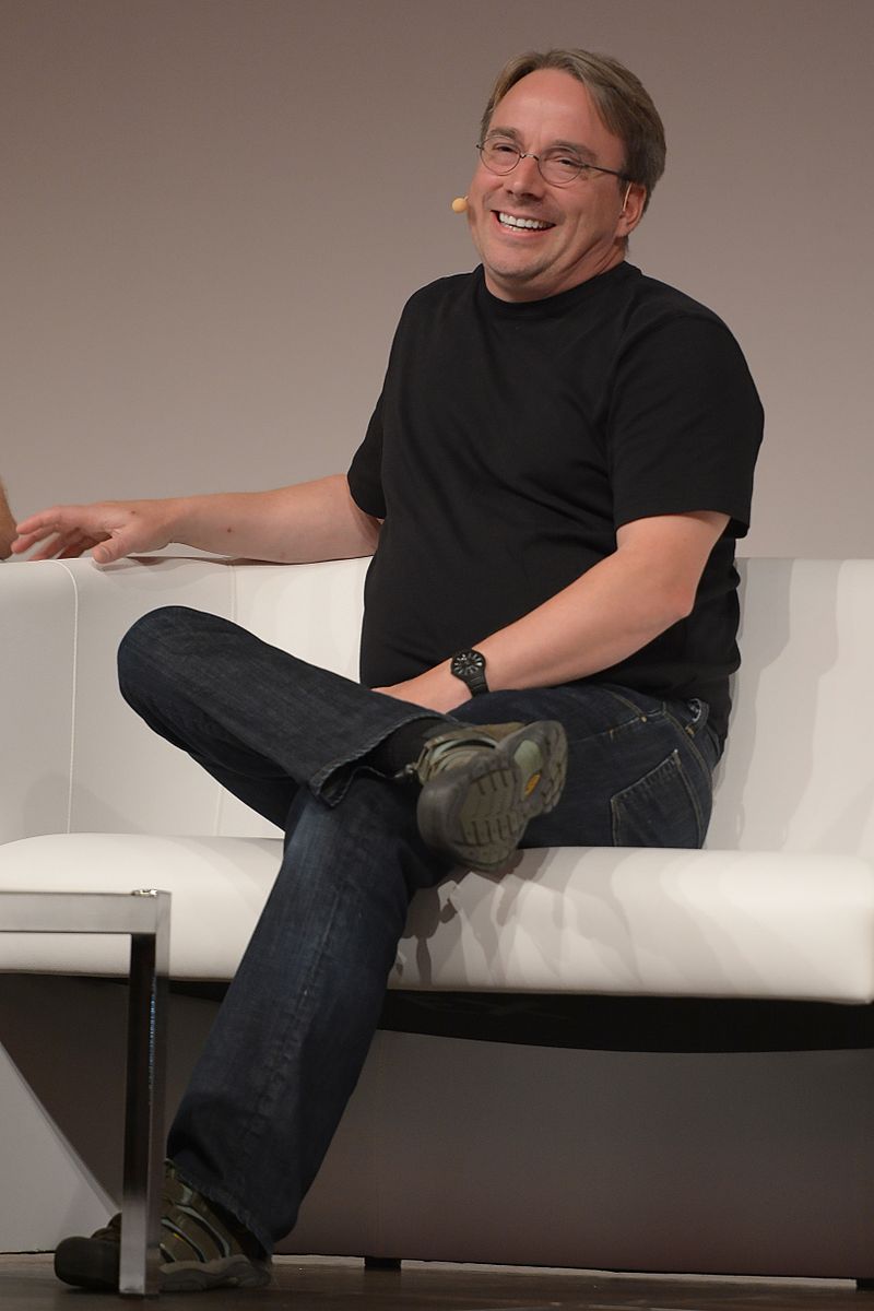 LinuxCon_Europe_Linus_Torvalds_03.jpg