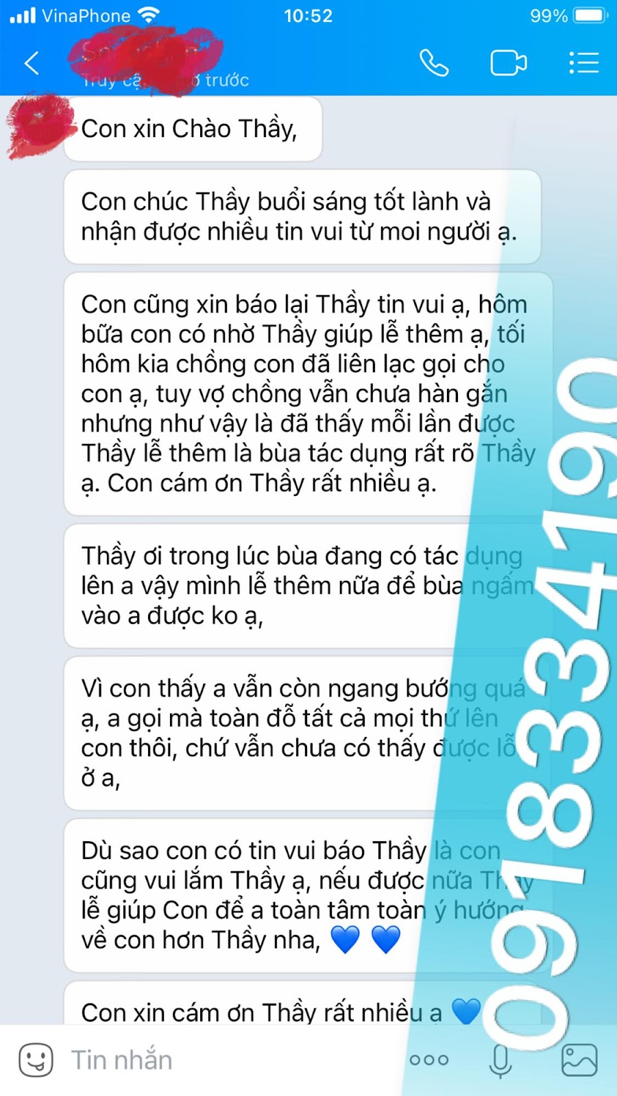 Có những người chồng cặp bồ bên ngoài khi về còn ra sức đối xử rất tốt với vợ con để che mờ đi những điều khuất tất. Chưa kể chồng bạn thường xuyên có những dấu hiệu mờ ám khi có người gọi điện hay nhắn tin đến. 