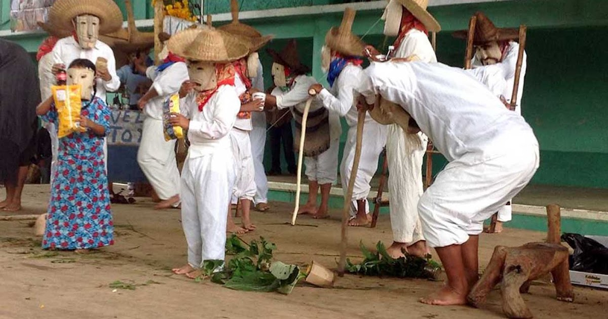 Actividades de Día de Muertos (Huehuentones) en santa María Chilchotla, Oax  2015 - Vive Oaxaca - Viajes, Tradiciones, Experiencias Vive Oaxaca -  Viajes, Tradiciones, Experiencias