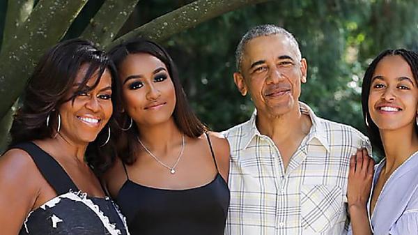 [Pics] At 61, Obama Moves To This Modest House After Retiring, Take A Look Inside