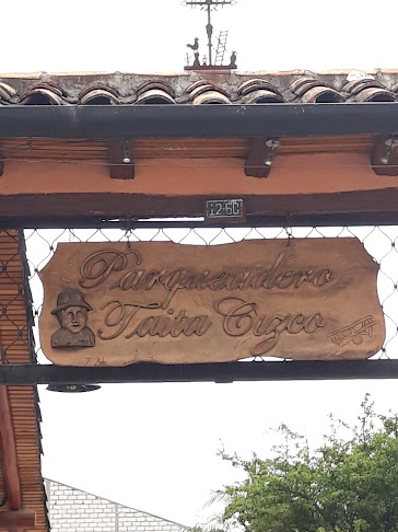 Opiniones de Parqueadero Taita Cuzco en Cuenca - Aparcamiento