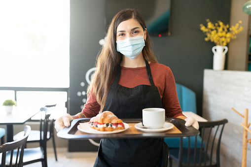 飲食業は何業 サービス業ではない業種について Food Partners 飲食業界お役立ち情報配信サイト