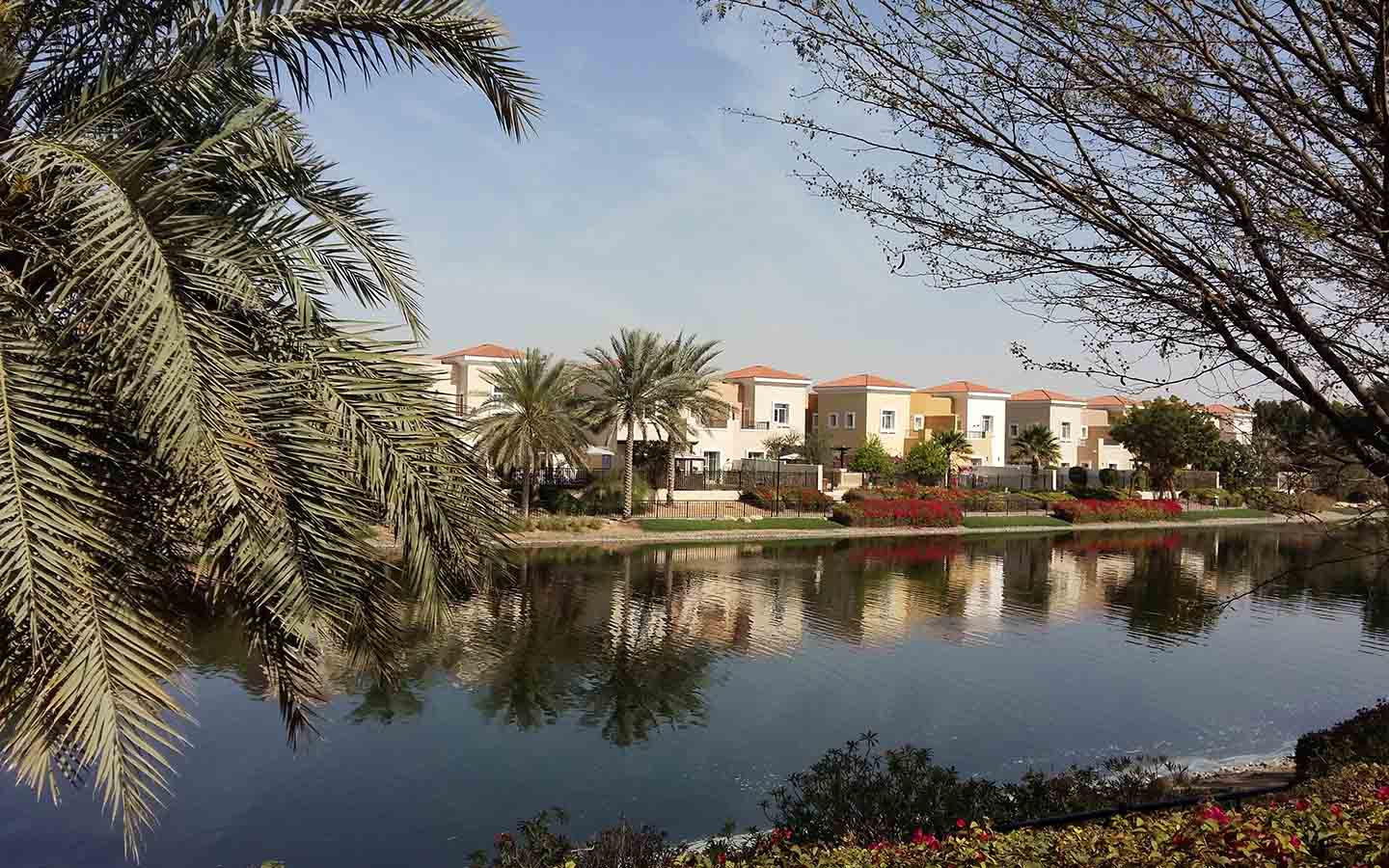 Al Reem is one of the well-know villa communities in dubai