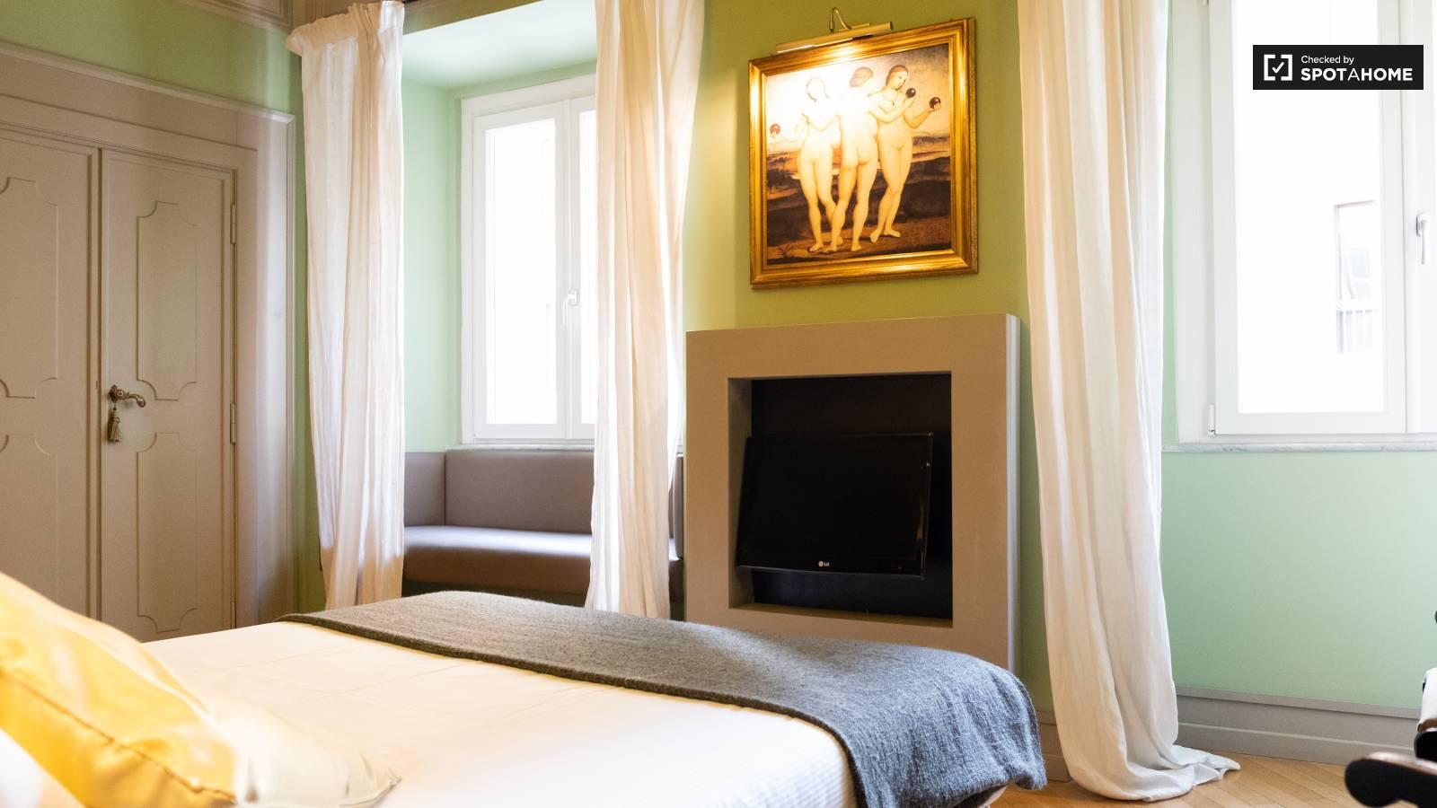 Dormitorio amplio, luminoso y lujoso en Roma