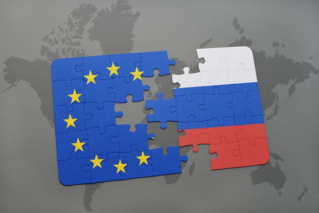 Nỗ lực "ngoại giao con thoi" của châu Âu có giúp hạ nhiệt căng thẳng  Nga-Ukraine?