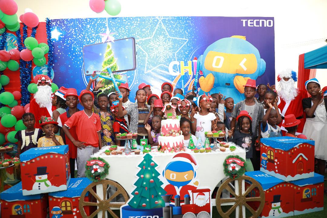 {filename}-Tecno Put Smiles On The Faces Of Nigerians By Fulfilling Their Family Xmas Wishes