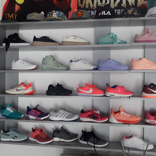 Orighynal Sneakers - Zapatería