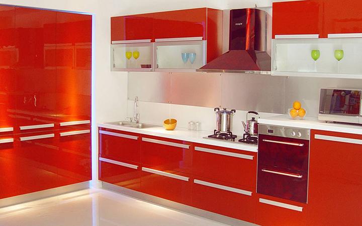 modern magasfényű konyhabútor - dizájnos magasfényű konyhabútor - fényes konyhabútor készítés - magasfényű konyhabútor tervezés