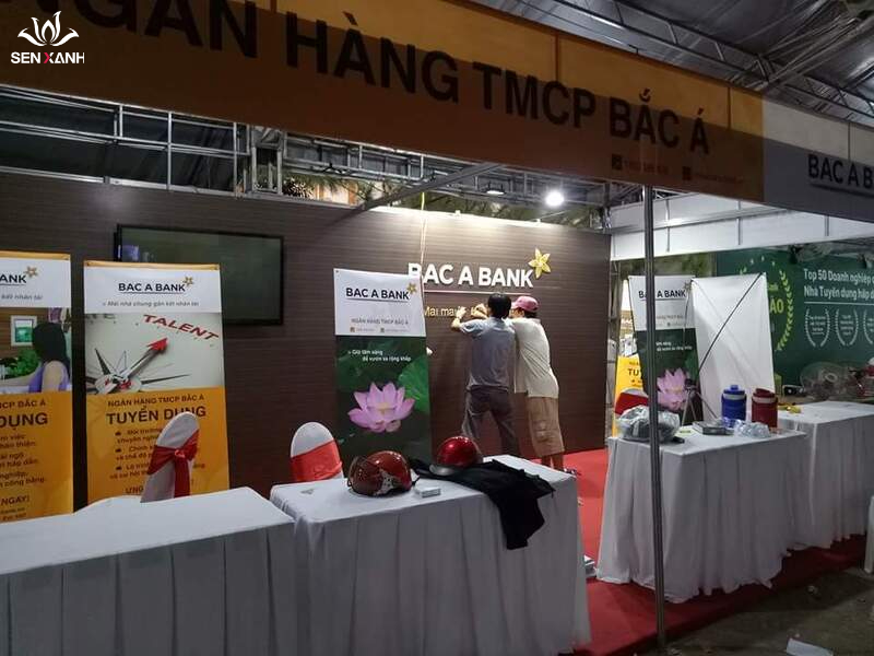 Gian hàng phải thể hiện đúng màu sắc và giá trị của doanh nghiệp